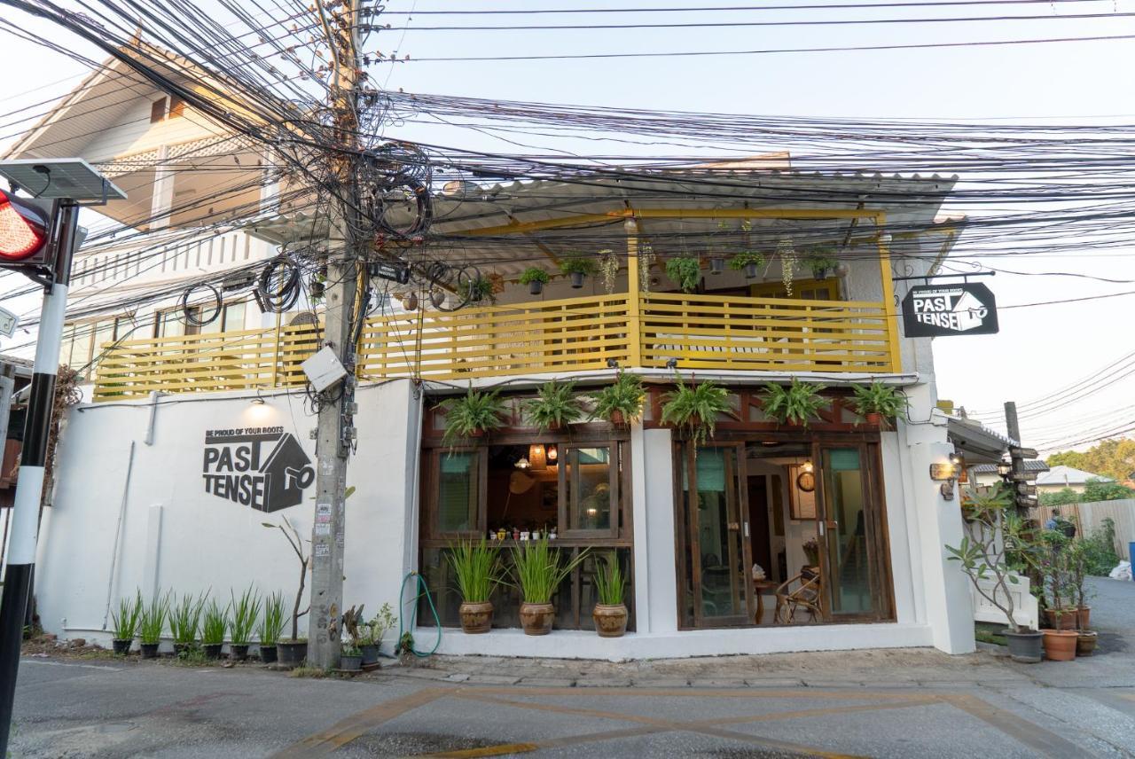 Past Tense Hostel Chiang Mai Eksteriør billede
