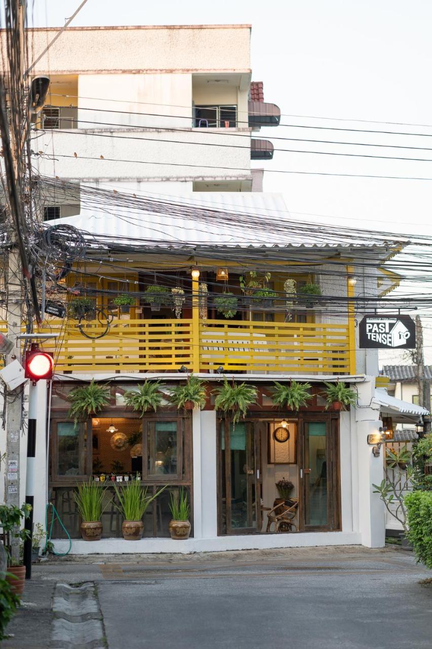 Past Tense Hostel Chiang Mai Eksteriør billede