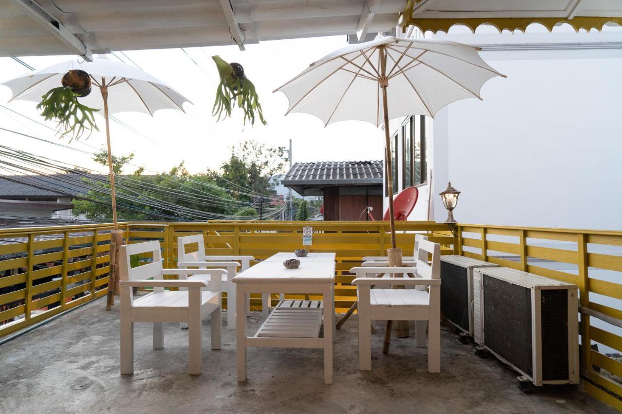 Past Tense Hostel Chiang Mai Eksteriør billede
